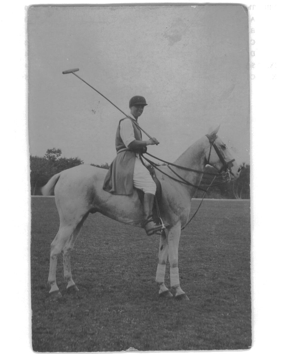 Eleo on horse circa 1911